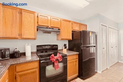 Designer 2BR Spacious Outdoor Space | Next to UCF thumbnail 48