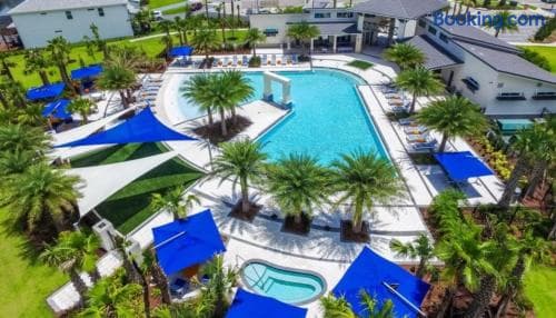 The Twin Palms Mansion | Perfect Orlando Getaway thumbnail 60